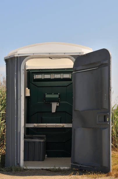 Best Portable restroom trailer rental  in Rogers, TX