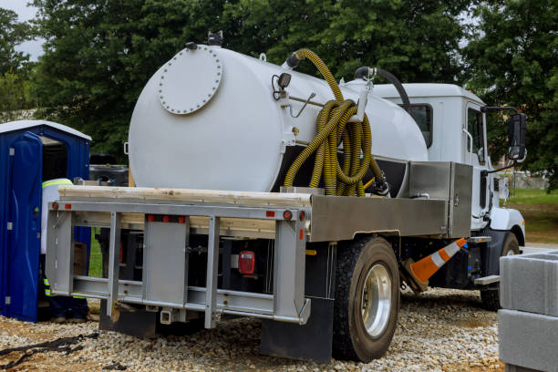Portable Toilet Options We Offer in Rogers, TX